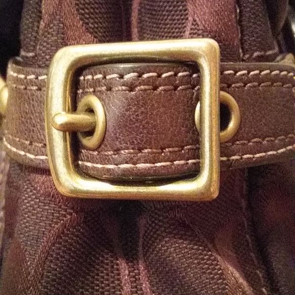 Coach 11141 Leigh Bag - Picture 12 of 16